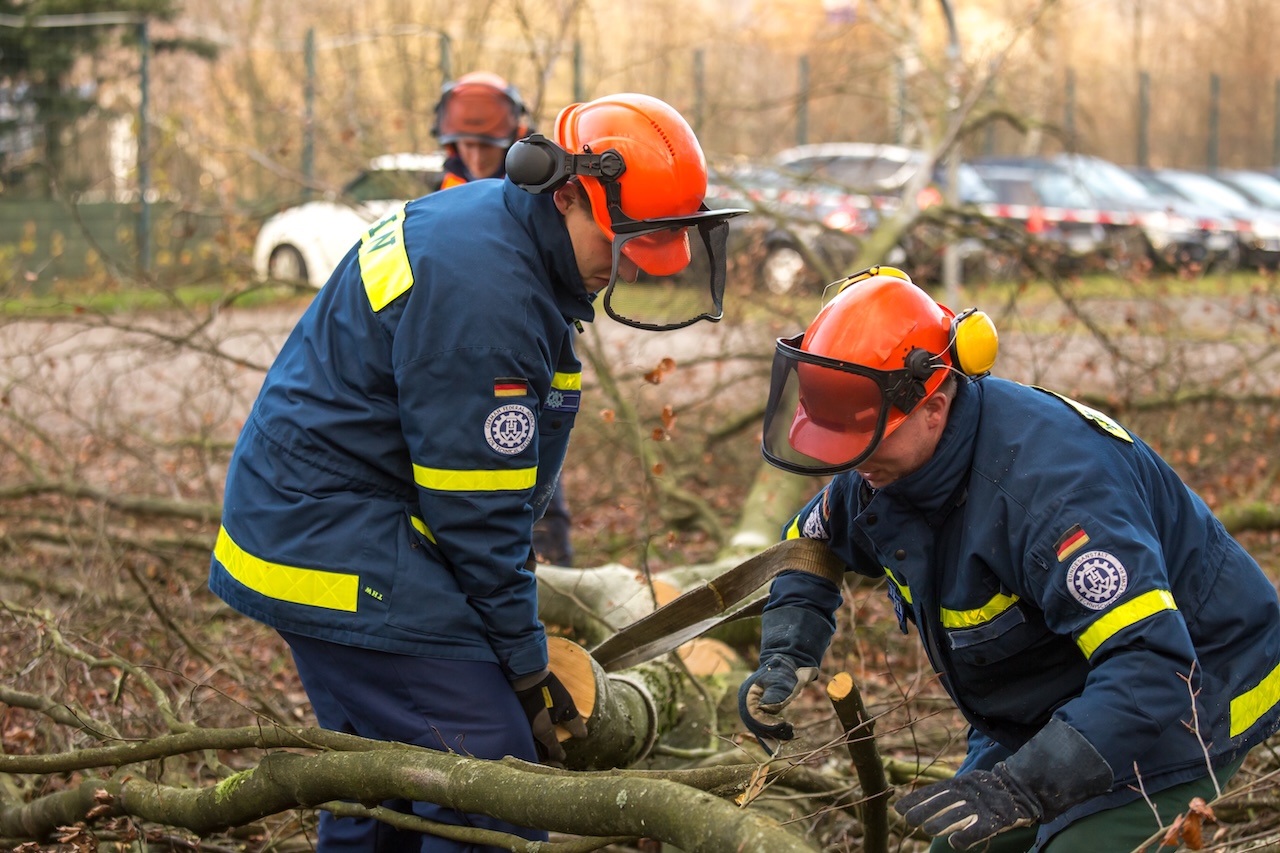 engineers of the german federal agency for technical relief thw in the forest